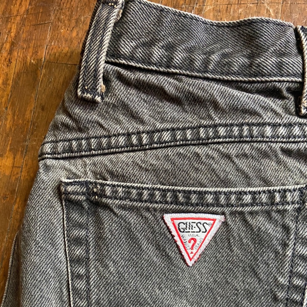 Vintage High Waisted GUESS jeans
